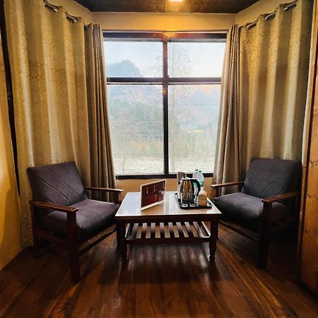 Hotel Green Link -#Near Volvo Bus Stand #Mountain View #River View #Open Terrace Manāli Exterior foto